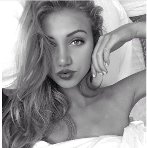 Baş Döndüren Tarsus Bayan Escort Tanıtımı