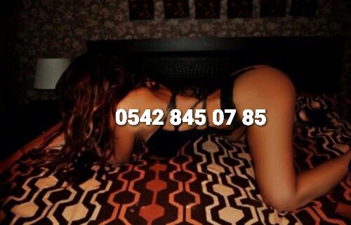 Mut Escort'un Gözde Güzel – Rüyalarınızı Süsleyecek Kadın