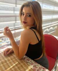 Bambaşka Zevkler İçin Mut Escort Bayan Yeşim