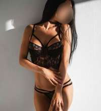 Erdemli Escort Bayan: Benzersiz Uyumu ve Çekiciliği ile Tanışın