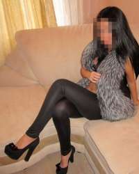 Erdemli Escort Bayan ile Hayalinizdeki Mükemmellik