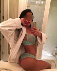 Erdemli Escort Bayan ile Unutulmaz Bir Deneyime Hazır Olun!