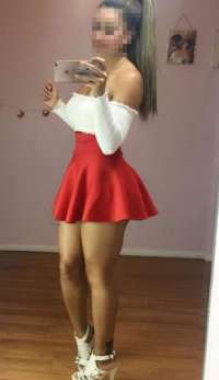 Erdemli Escort Bayan Rüya: Farklı bir Tutkunun Adı