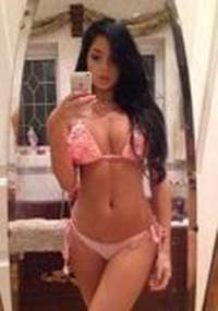 Erdemli Escort Bayan: Yepyeni Deneyimlerin Kapısını Aralayın