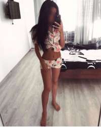 Erdemli'nin Baş Döndüren Escort Bayanı: Zarif ve Tutkulu