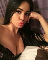 Işıl Işıl Bir Güzelle Hayatı Keşfedin - Mut Escort Reyhan