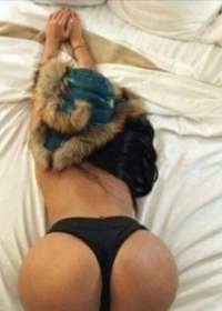 Mezitli'deki Eşsiz Güzelliğiyle Öne Çıkan Eskort Kız: 50 kg ve 163 cm'nin Bükülmez Çekiciliği